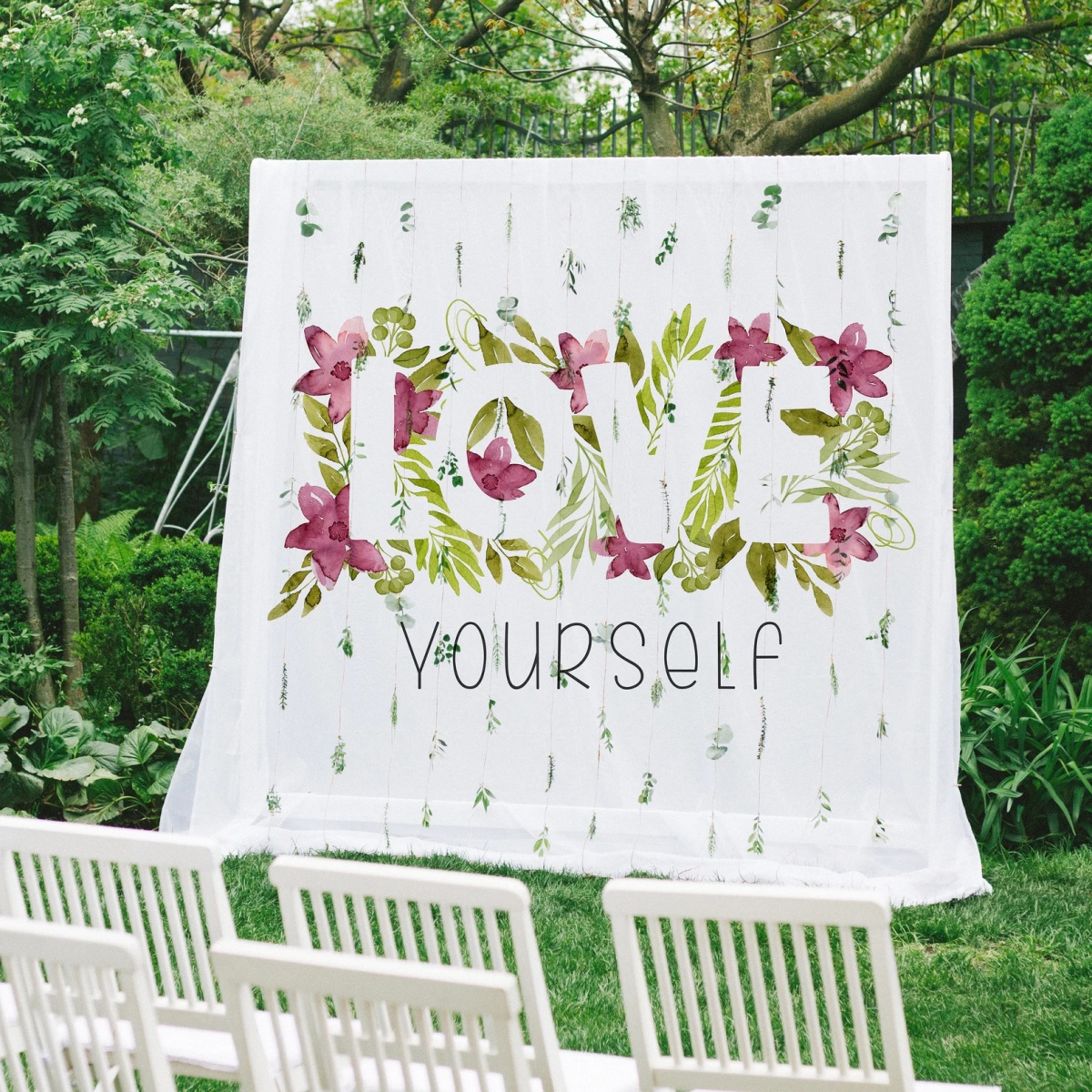 A personalized custom tapestry - Home Of Textiles 评论和价格