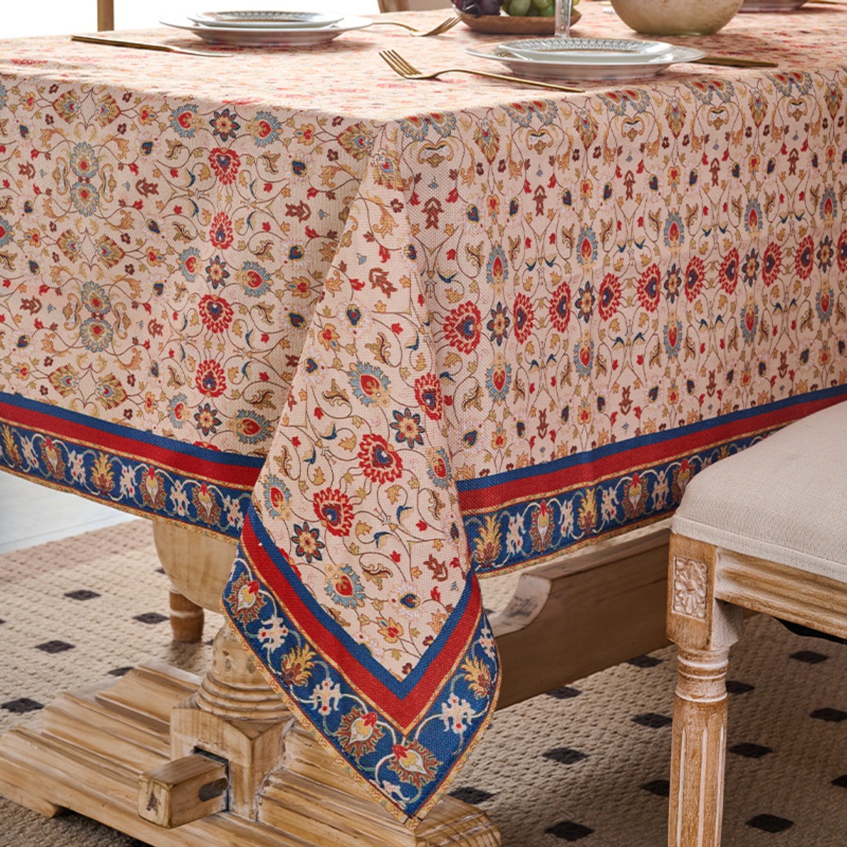 European Vintage Floral Tablec - Home Textiles Today News 评论和价格