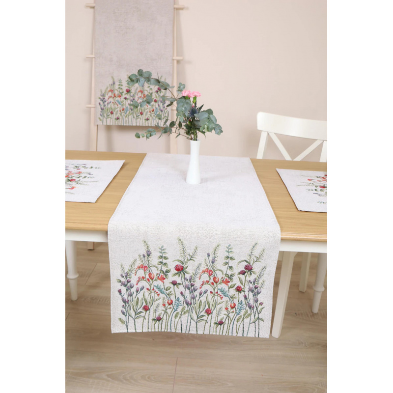 VIKAMA Grassland Tapestry Tabl - Home Textiles Today News 评论和价格